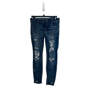 🔹AMERICAN EAGLE: Women’s 8, blue next level stretch ripped denim crop jeans🔹